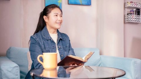 Ο Θεός είναι δίπλα μου